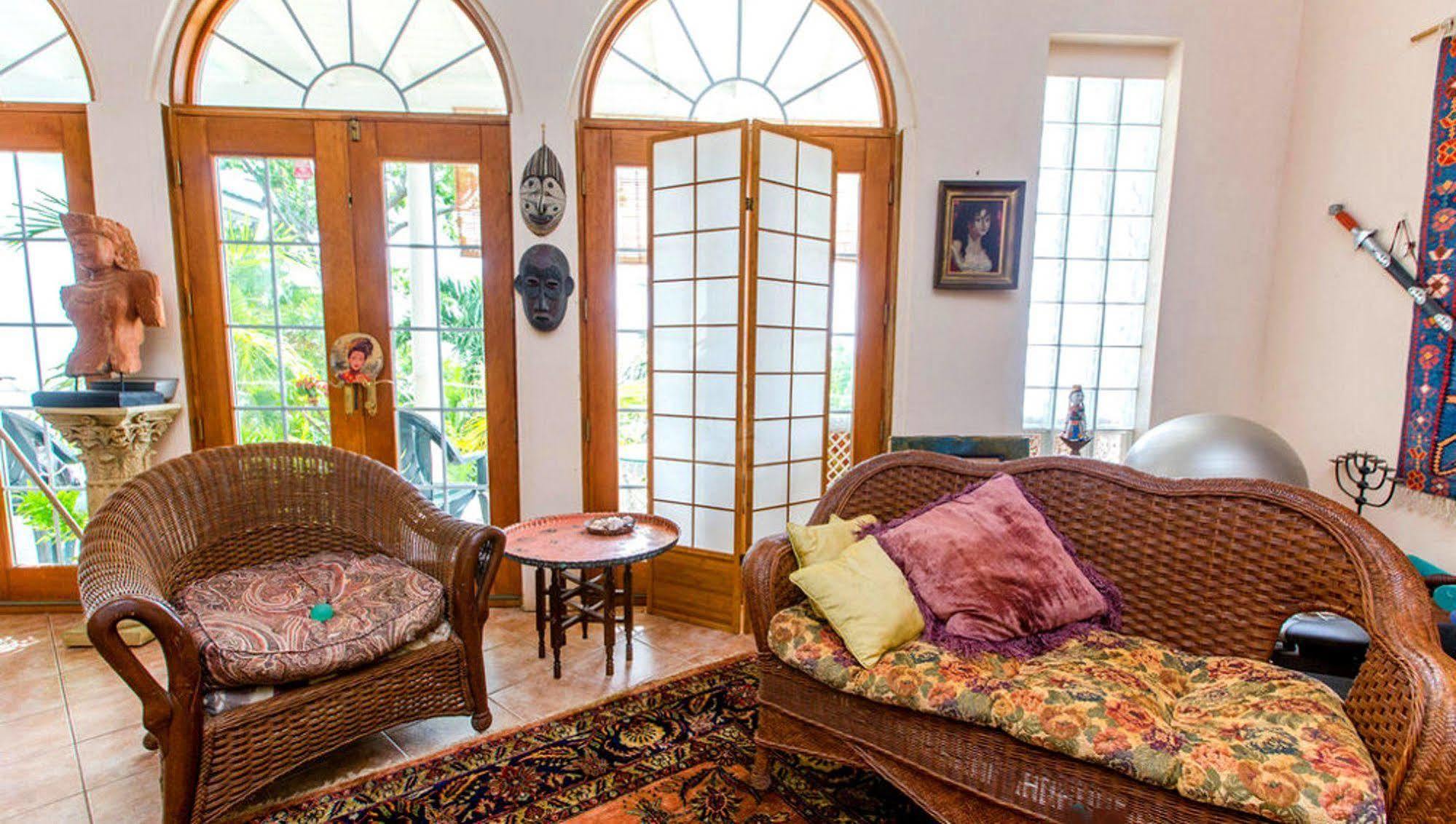 Nature'S Paradise Bed & Breakfast Marigot Bay Dış mekan fotoğraf