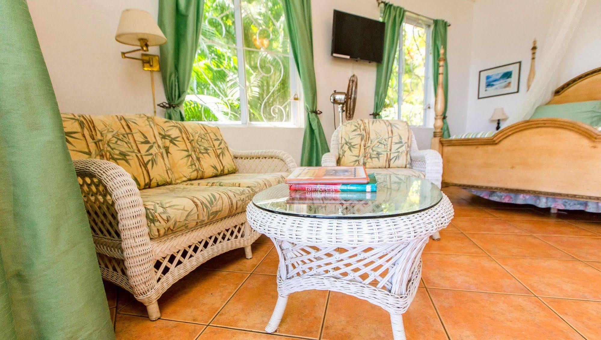Nature'S Paradise Bed & Breakfast Marigot Bay Dış mekan fotoğraf
